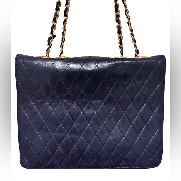 Vintage NAVY Quilted Chain Crossbody Made in France - Picture 6 of 15